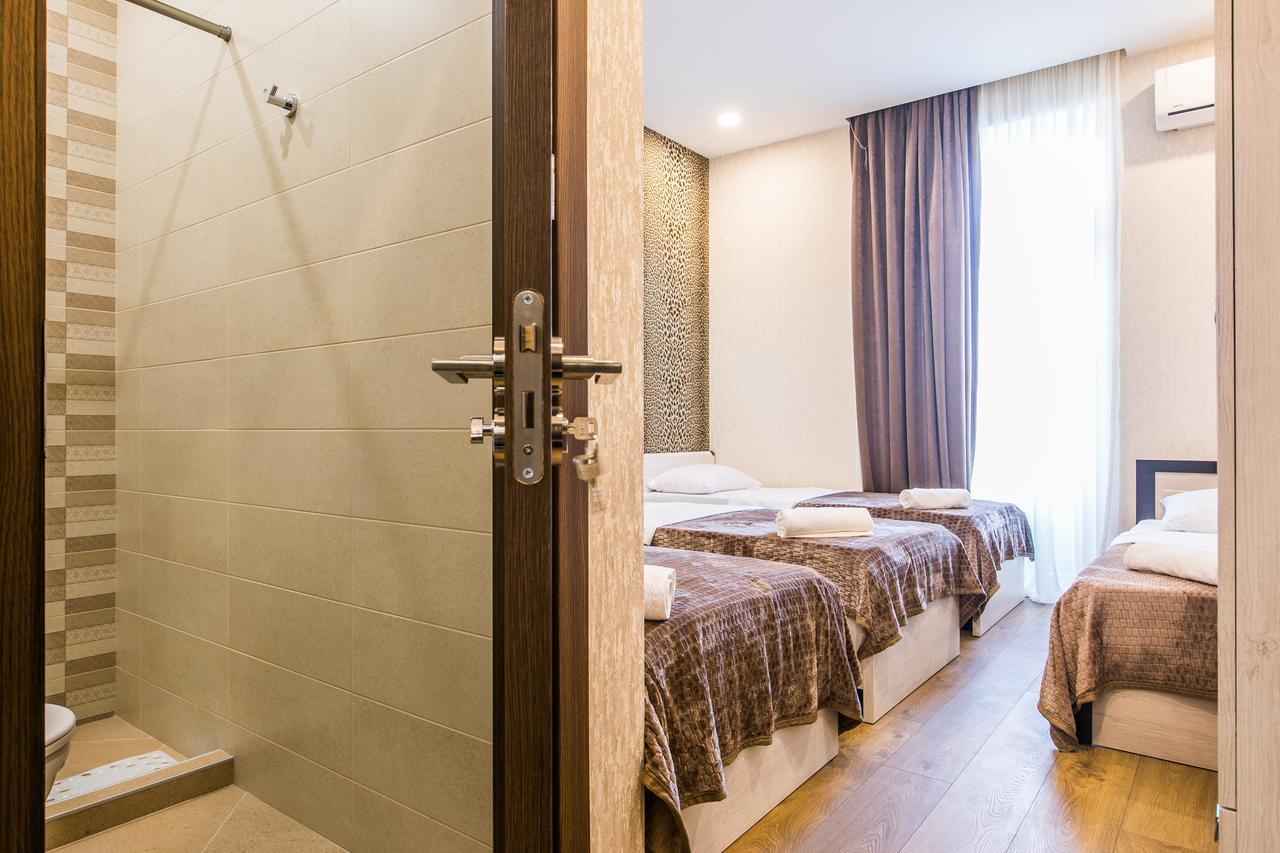Sweet Home 6 Vip Rustaveli Avenue ティビリシ エクステリア 写真