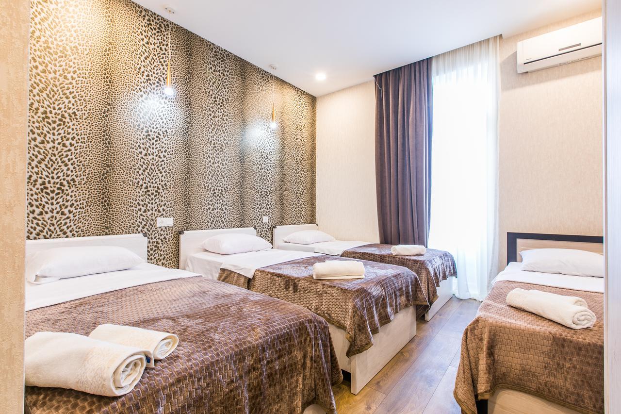 Sweet Home 6 Vip Rustaveli Avenue ティビリシ エクステリア 写真