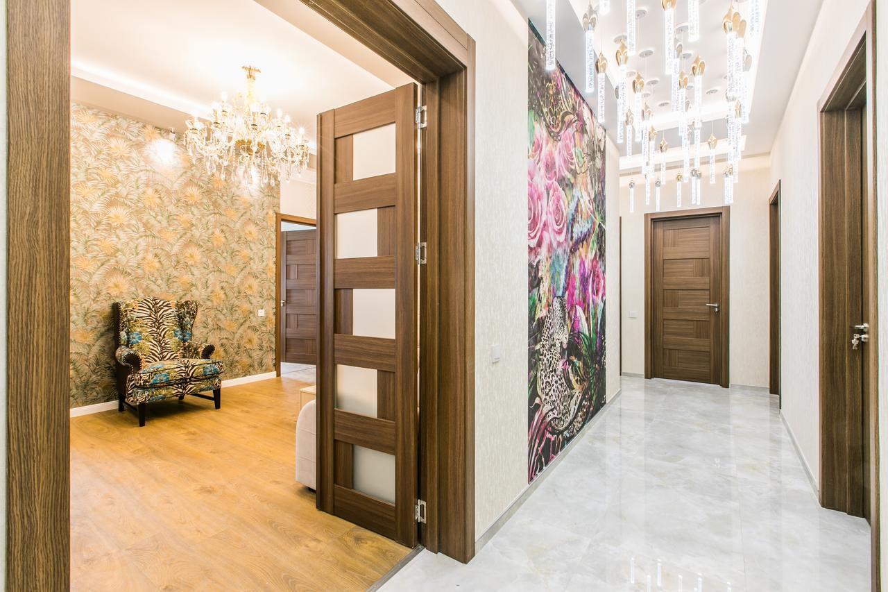 Sweet Home 6 Vip Rustaveli Avenue ティビリシ エクステリア 写真
